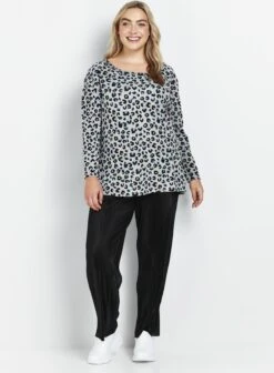 Evans Grey Cheetah Print Long Sleeve Top