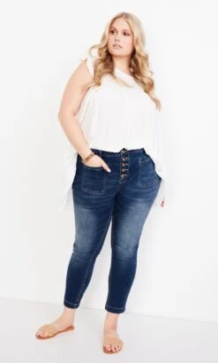 Avenue Blue Dark Wash Front Pocket Skinny Jeans