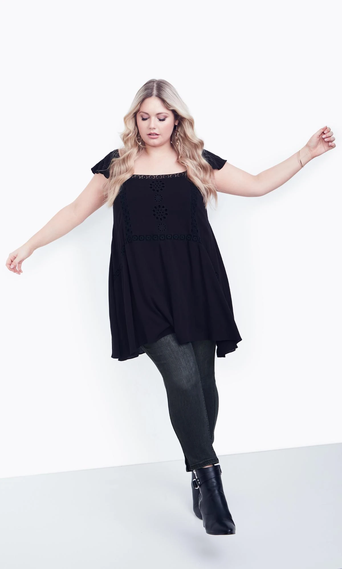 City Chic Aveology Black Villa Skinny Jean