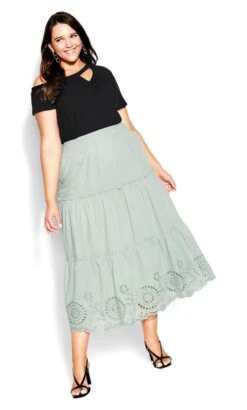 City Chic Green Embroidered Detail Skirt
