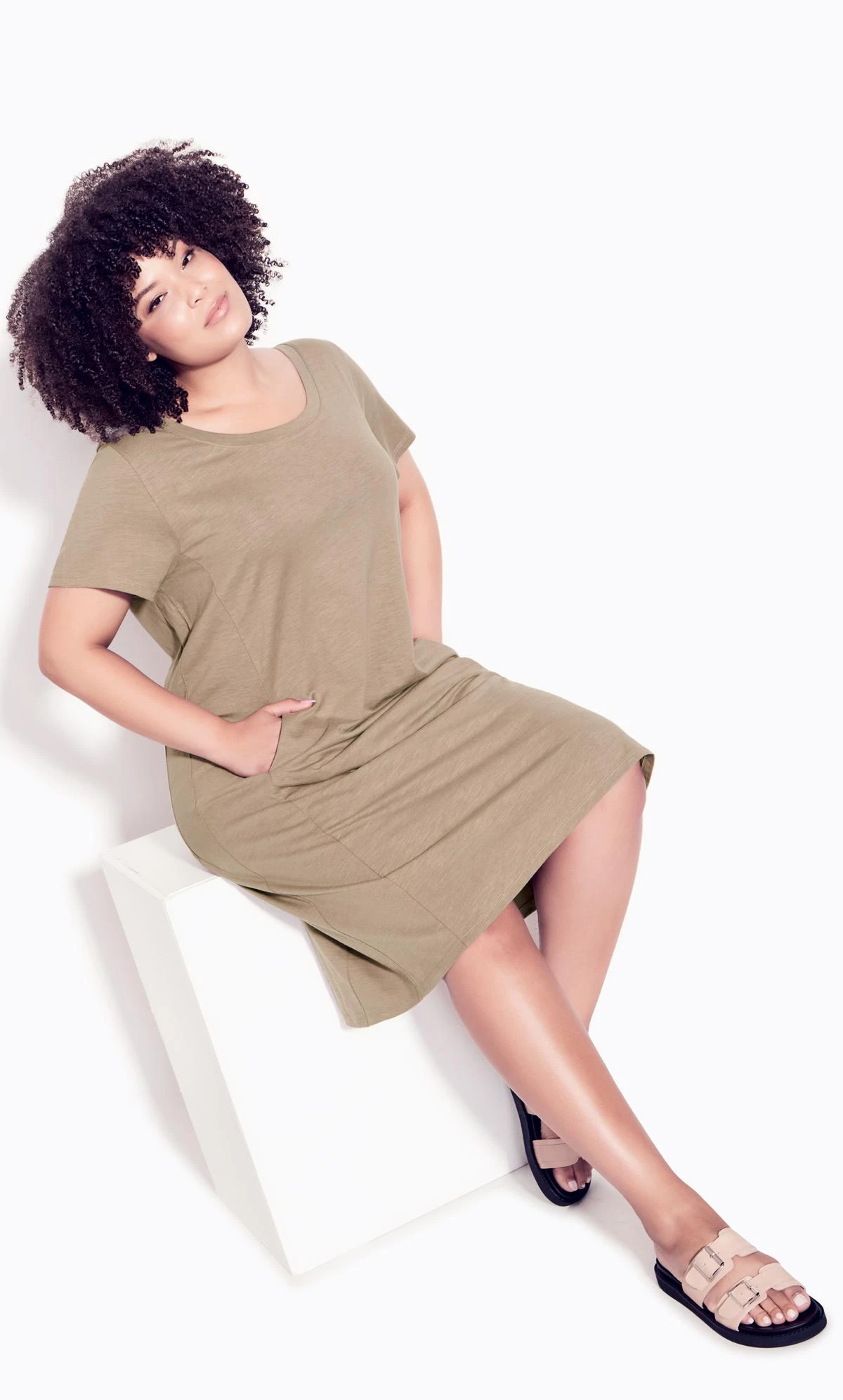 Avenue Zim & Zoe Natural Brown Pocket Detail T-Shirt Dress - Image 2