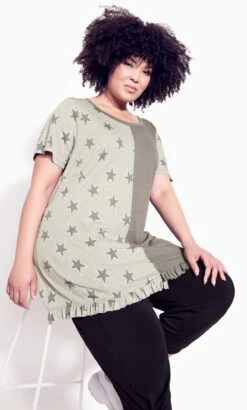 Avenue Zim & Zoe Grey Star Print Frill Hem T-Shirt