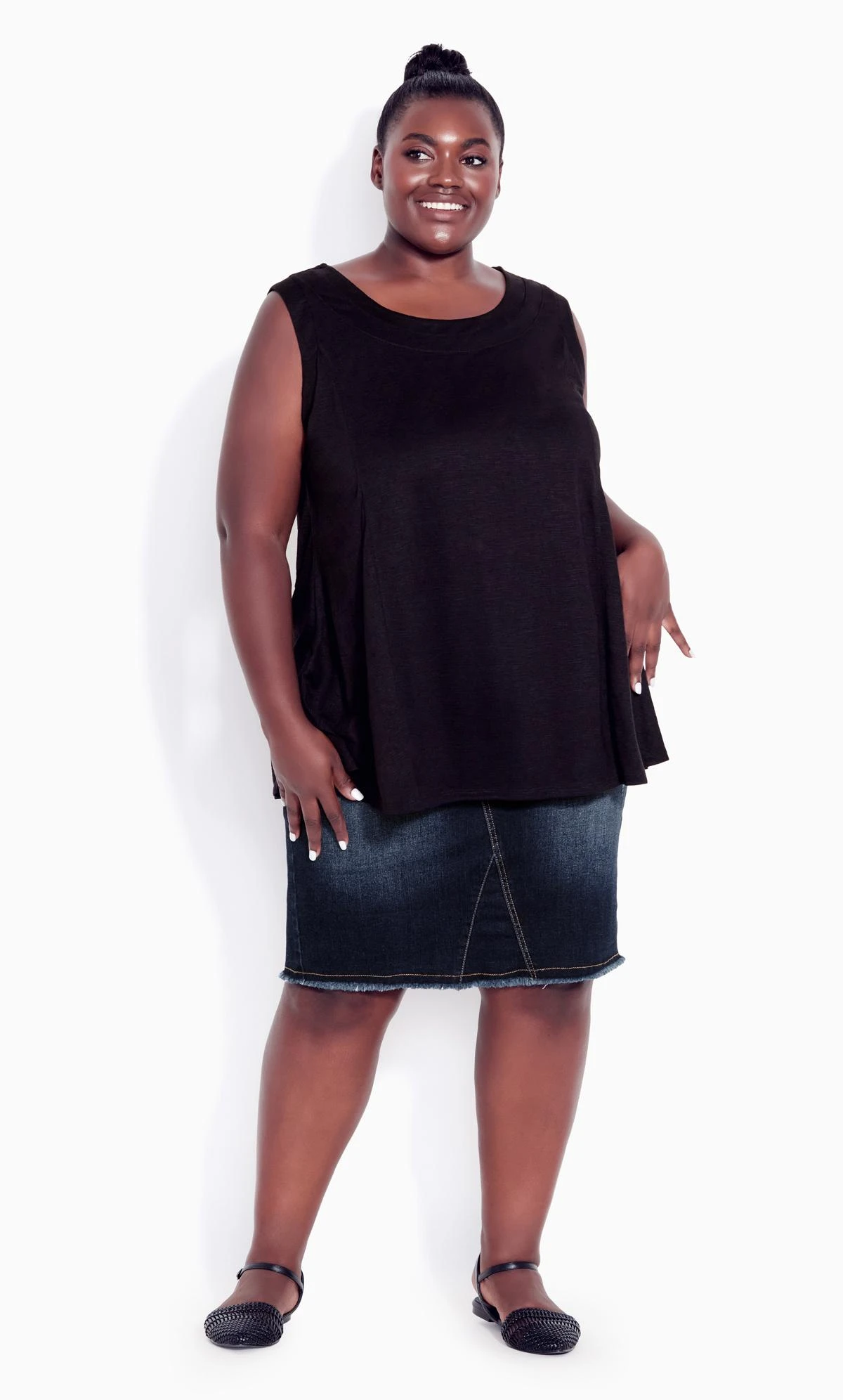 Avenue Blue Dark Wash Stretch Denim Skirt