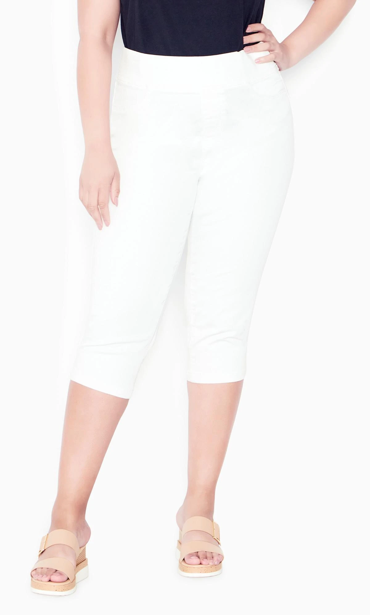 Avenue Evans White High Waisted Cropped Jeans - Image 7