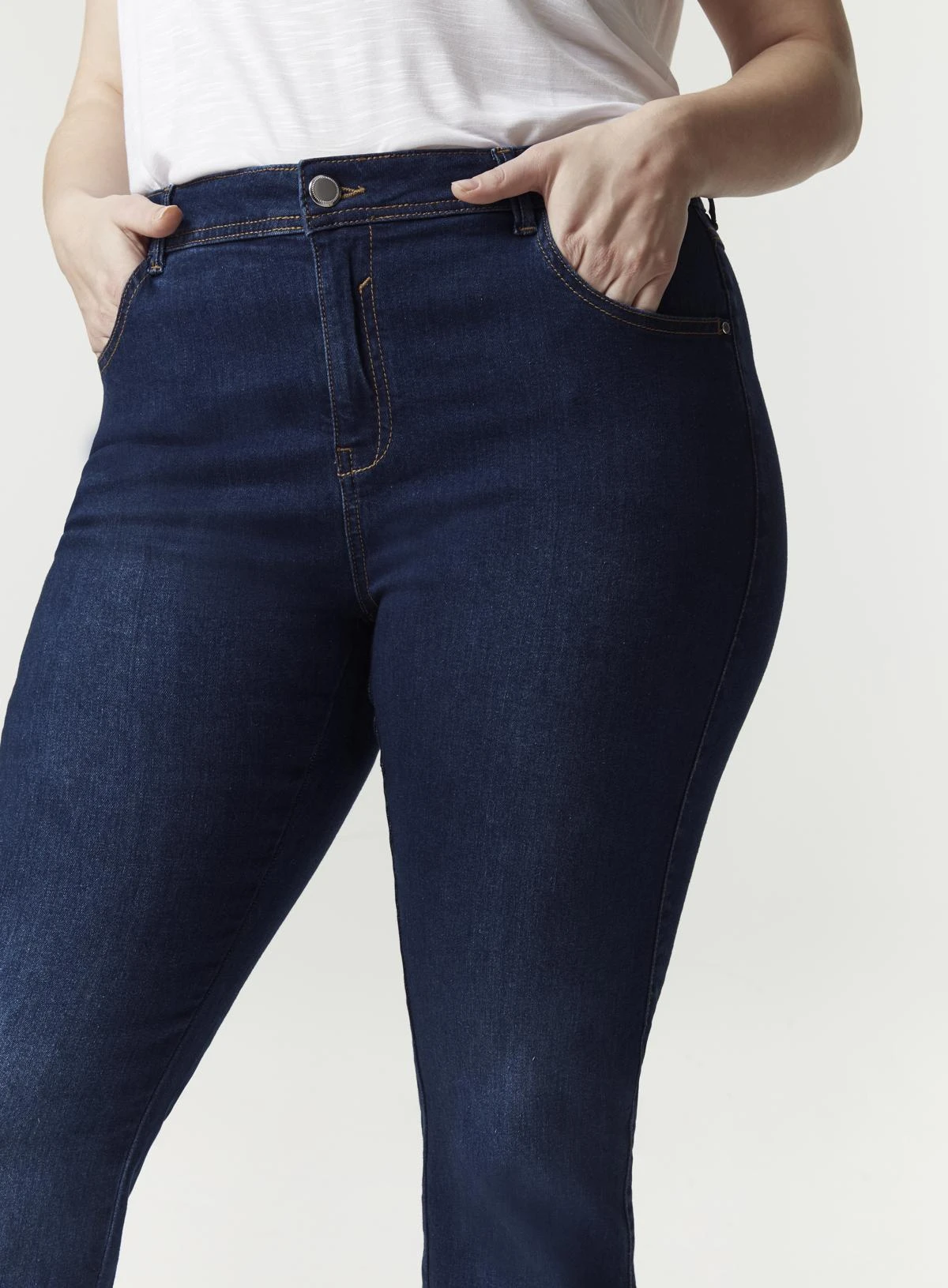 Evans Denim Mid Wash Straight Leg Jeans - Image 5